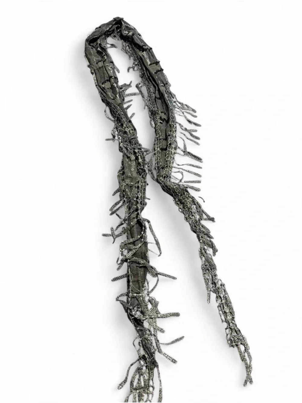 Grey scarf with fringe edges